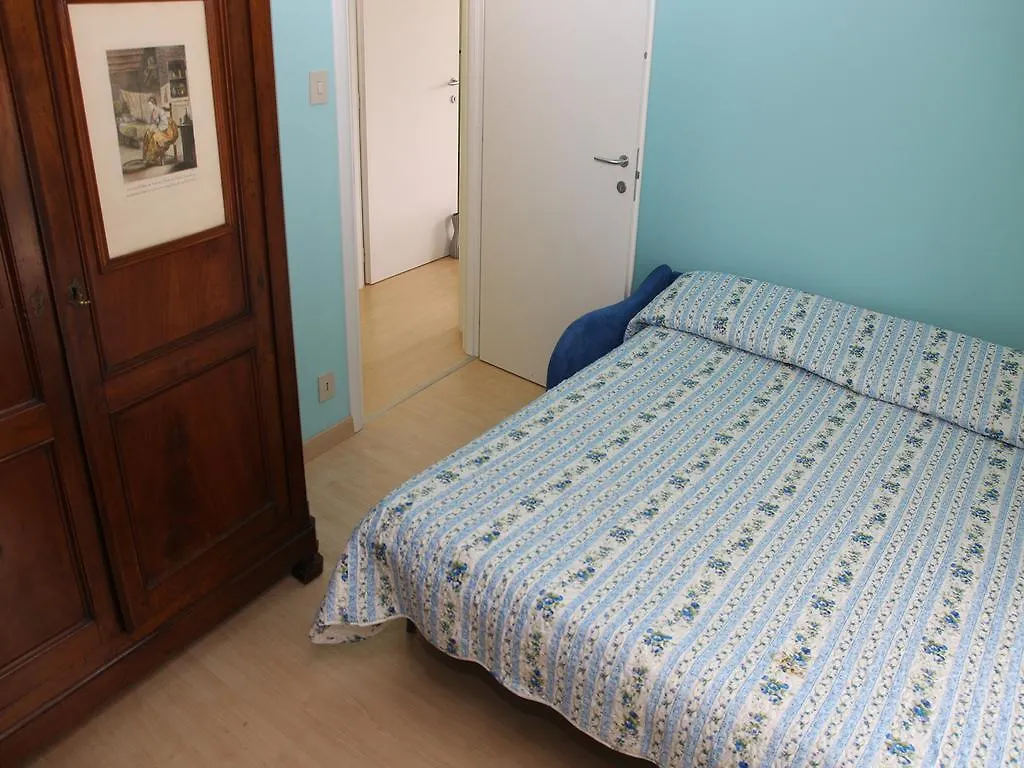 Colombo Flexyrent Studio Apartment Rapallo